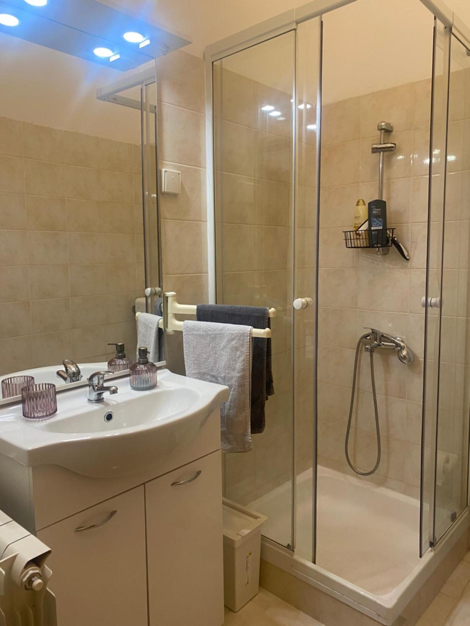 Apartments Lav 乌马格 外观 照片